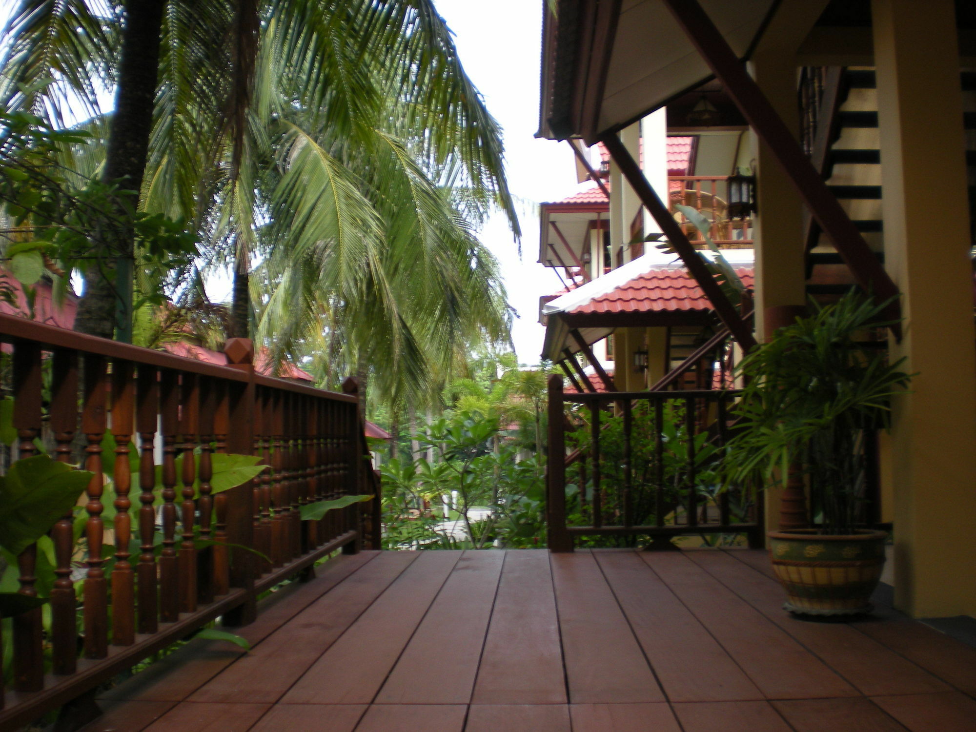 Palm Village Rawai Eksteriør billede